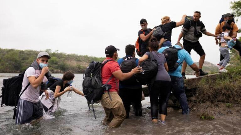 Venezolanos entre los migrantes que iniciaron huelga de hambre en sureste de México