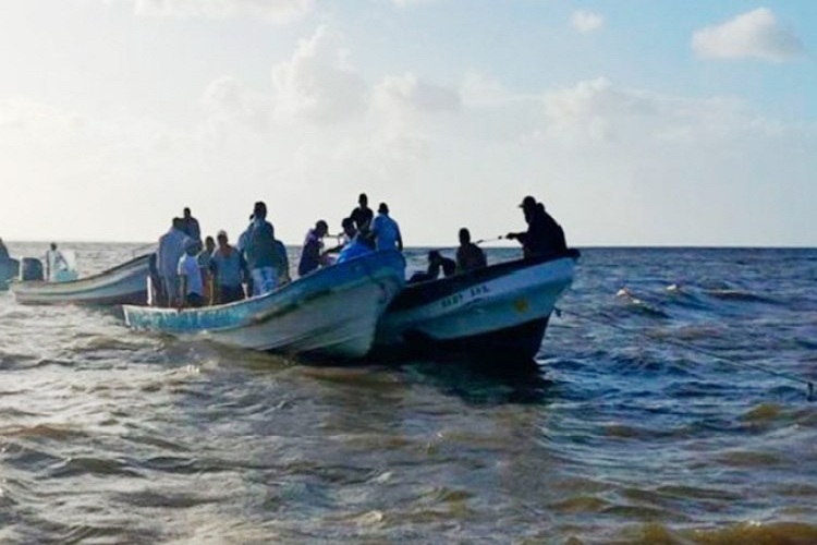 Trinidad y Tobago deportó a 35 venezolanos de la embarcación en donde iba el niño asesinado