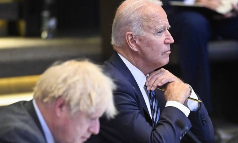 EEUU y Reino Unido imponen más sanciones a oligarcas rusos