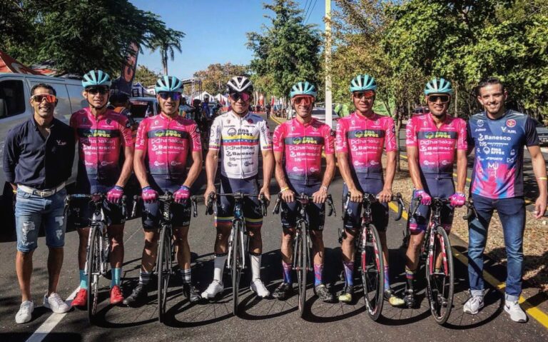 Miguel Ubeto y su equipo VPF Fina Arroz Banesco volvieron a brillar en Vuelta a República Dominicana