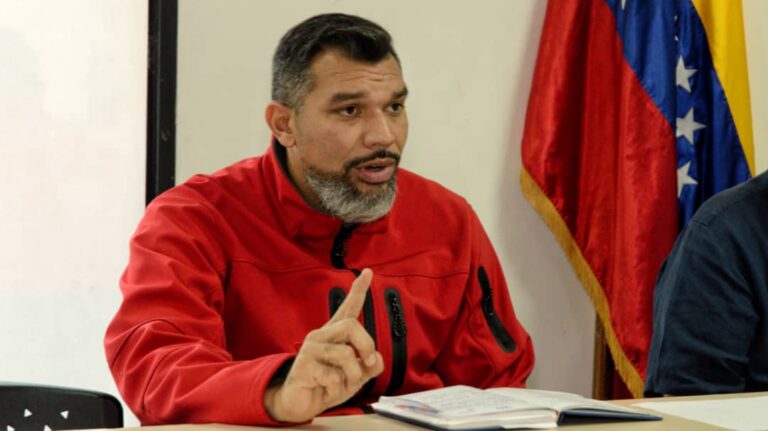 Presidente del IDT se reúne con asociaciones deportivas de la entidad