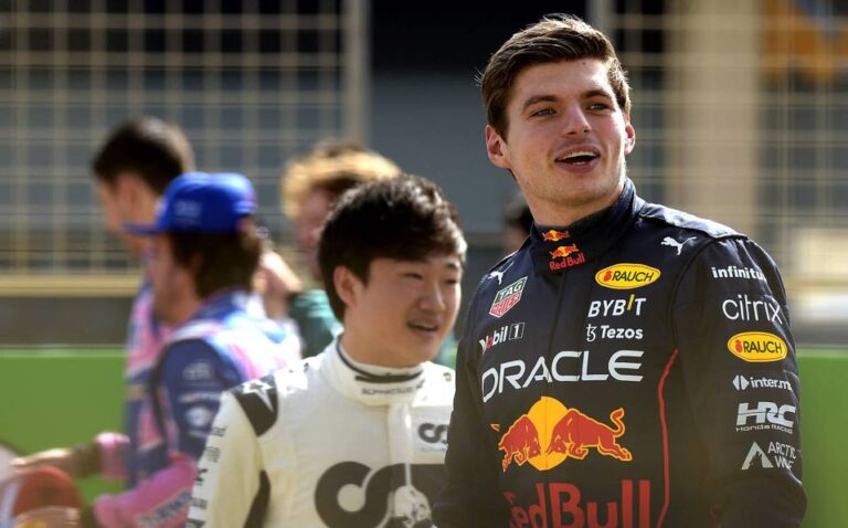 Verstappen renovó con Red Bull