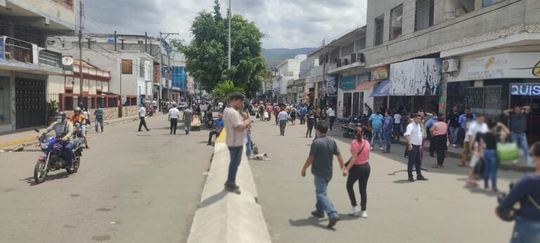 Transformadas calles de San Antonio en nuevo terminal de la frontera