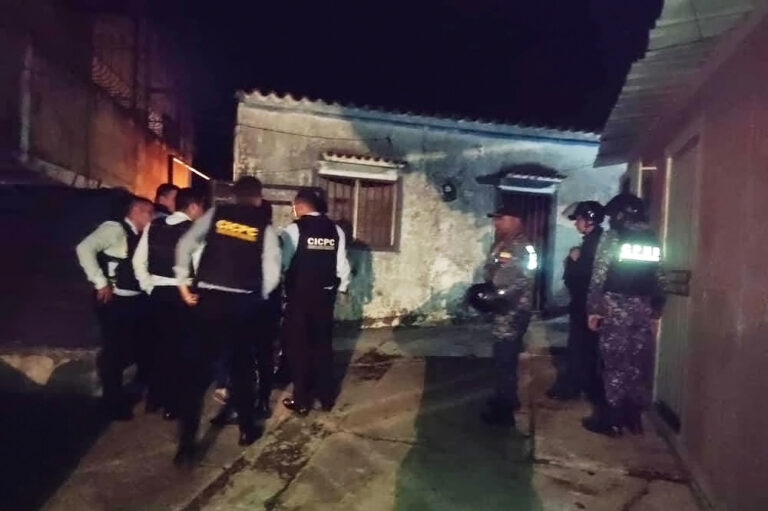 Se recuperan en el HC la madre e hija abaleadas por exmilitar en El Corozo