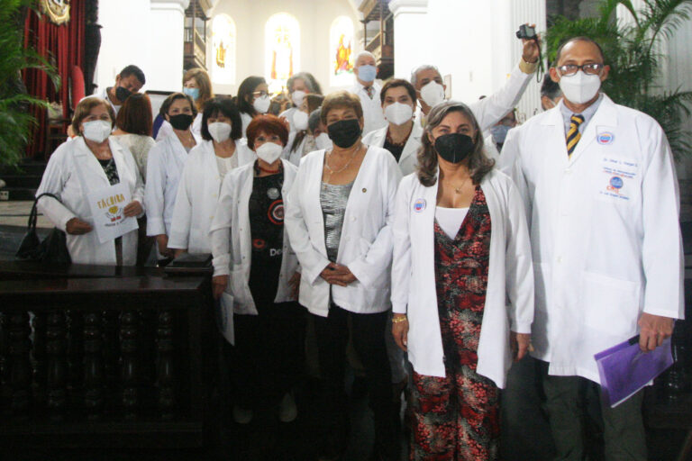 “Está la profesión médica en modo de supervivencia”