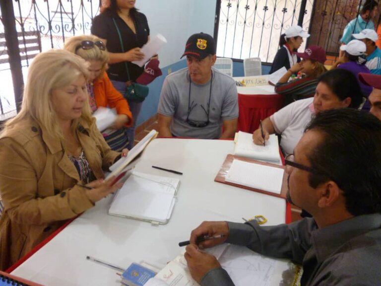 “Equipo de la Gobernación apunta  a fortalecer la atención comunitaria”