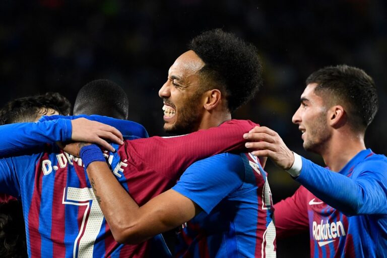 Barcelona goleó a Osasuna y recuperó tercera plaza en la Liga Santander