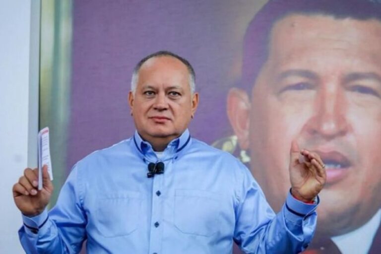 Diosdado Cabello niega retomar diálogo en México