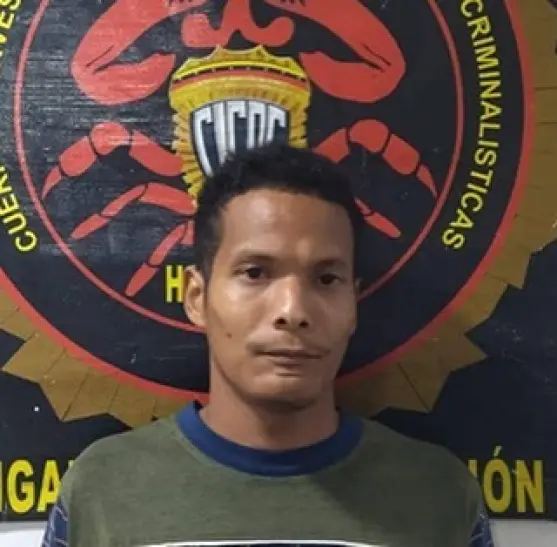 Un bebé murió tras caer al piso durante una discusión entre la madre y el padrastro