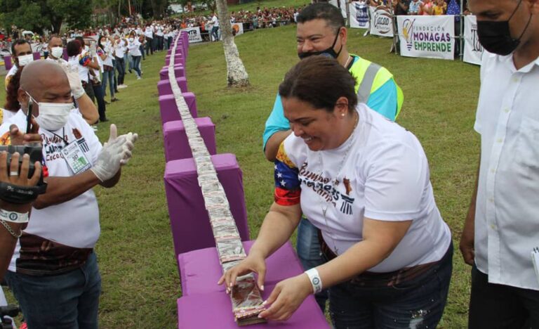 En Monagas buscan Récord Guinness con línea de chocolates más larga del mundo