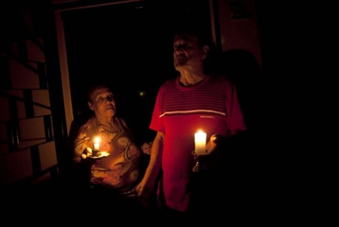 Bajón eléctrico afectó la Gran Caracas y 10 estados del país este 14 de abril