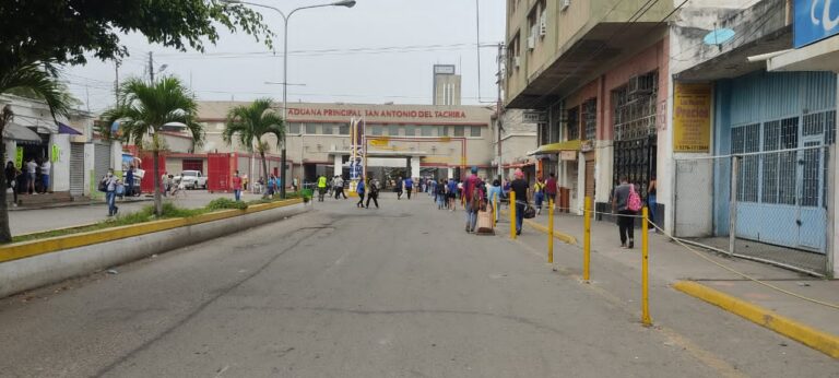 Lunes de cédula impar por los tramos binacionales