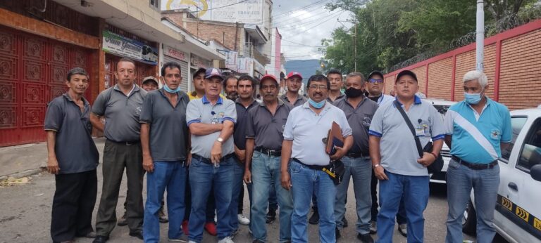 “Por los momentos no seguiremos en la ruta alimentadora”: taxistas de 14 líneas de frontera