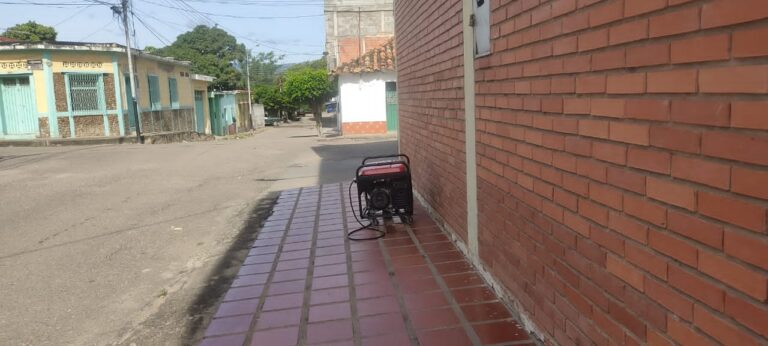“Ya no sabemos si son cortes programados o apagones”: ciudadanos en frontera