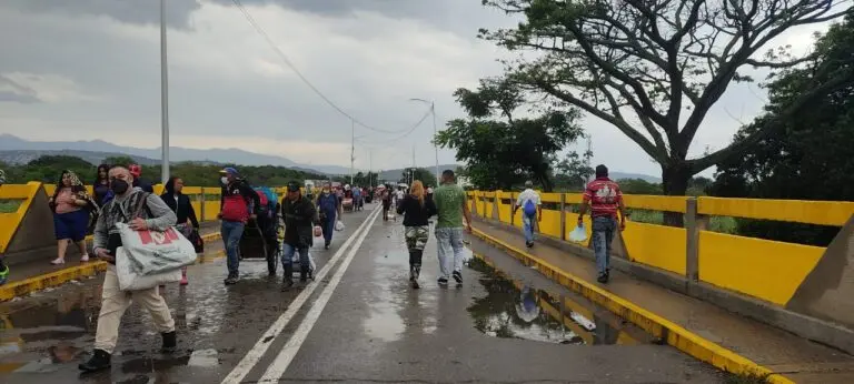 Retornar o irse de casa