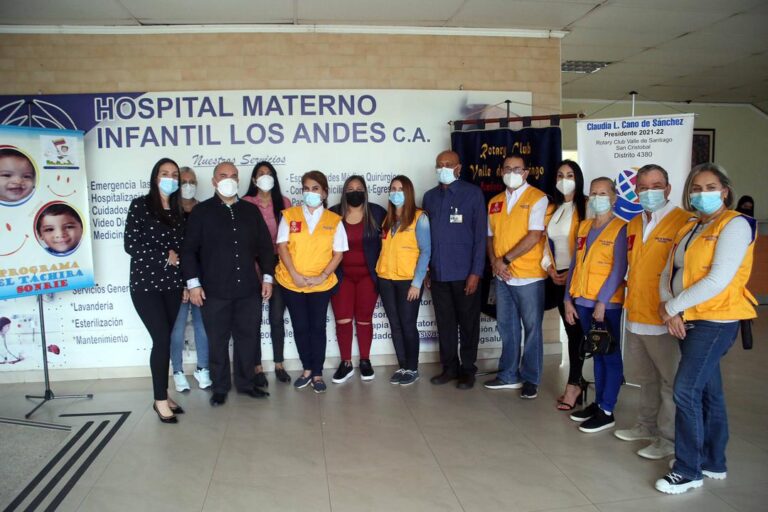 Siete niños con labio leporino operados de manera gratuita