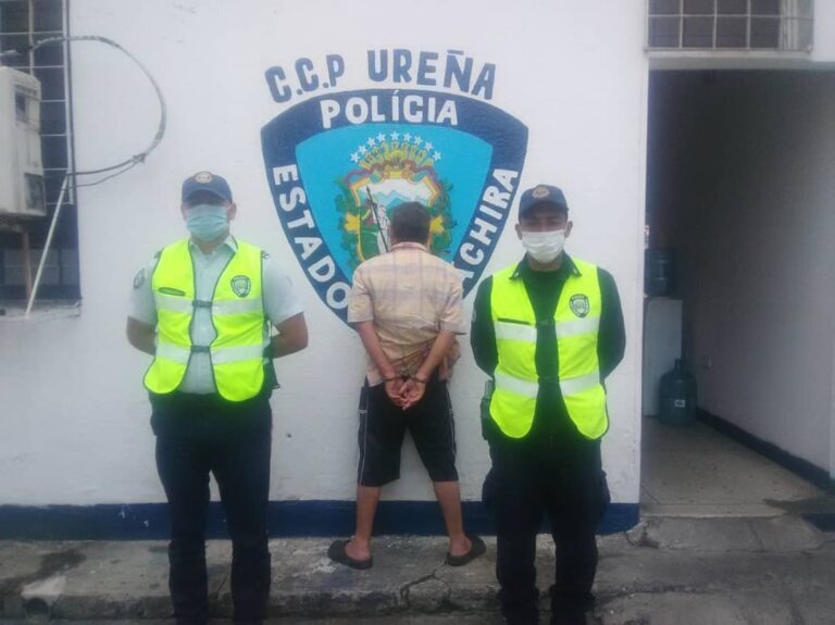 Agredió verbalmente a 2 damas por una bolsa de CLAP en Ureña