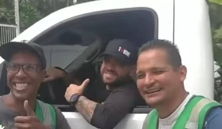 Hombre se encontró con Nacho y se hizo viral: ‘’Tomame una foto con Chano’’