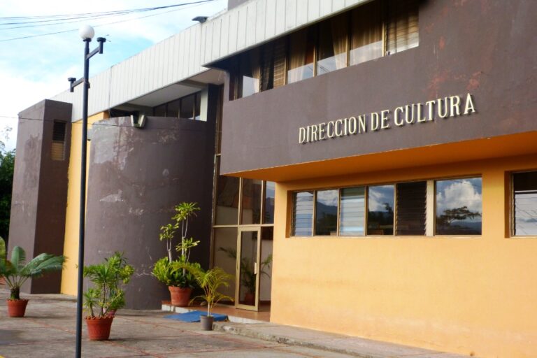 Convocan a exposición virtual “Sagrados”