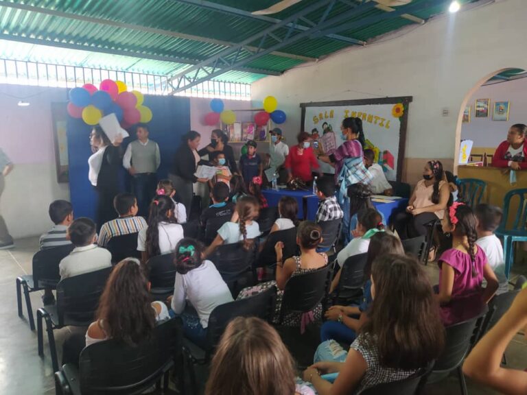 La lectura vibró en la biblioteca de Naranjales