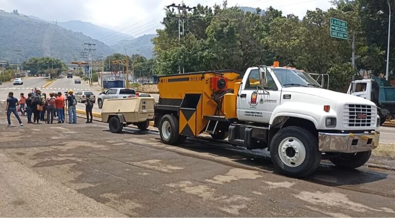 Seis mil toneladas de asfalto caliente serán aplicadas en SC