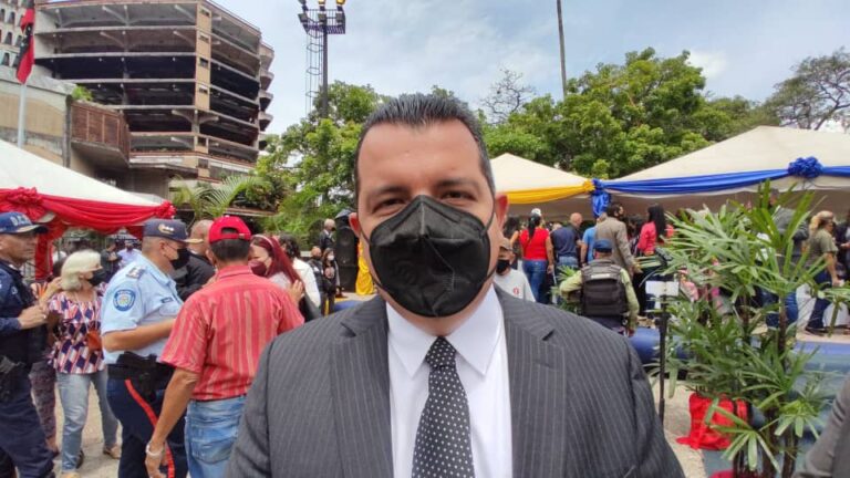 Valencia: “las sanciones sí afectan a los venezolanos más desfavorecidos”