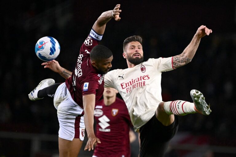 AC Milan y Nápoles dejan puntos en la lucha por el “Scudetto”
