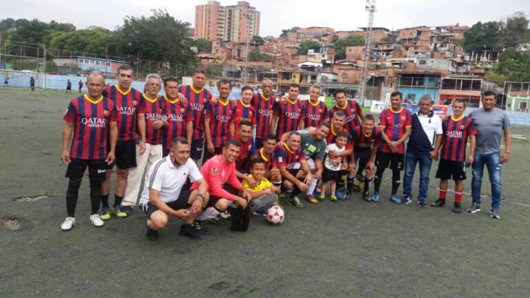 Riveras, Freddy Motos y Táctica Galarraga, semifinalistas en fútbol de Puente Real