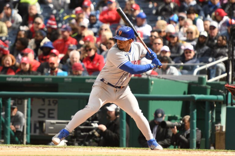 Eduardo Escobar aporta su ofensiva y los Mets de Nueva York ganan