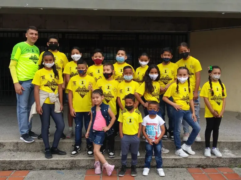 Club de Ajedrez Guerreros de la Torre celebra dos años frente a los tableros