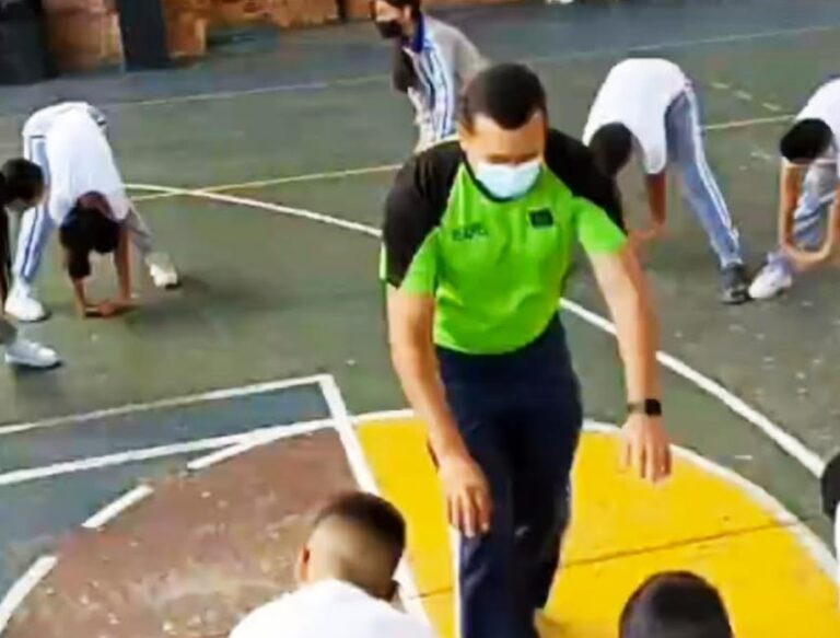 Valoración física a estudiantes de Junín