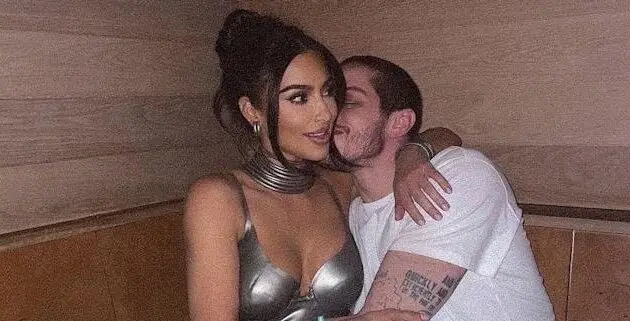 Kim Kardashian muestra por primera vez en Instagram a su novio Pete Davidson