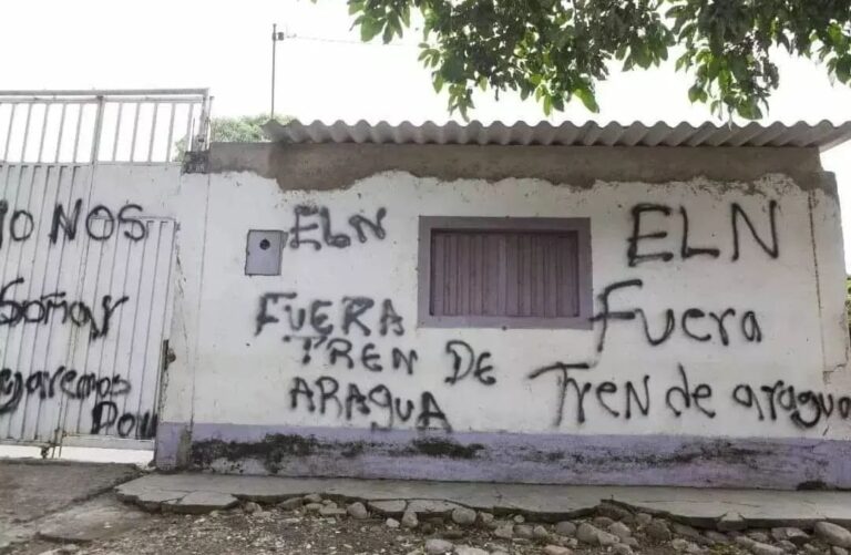 Marcan viviendas en La Parada con mensajes en contra del “Tren de Aragua”