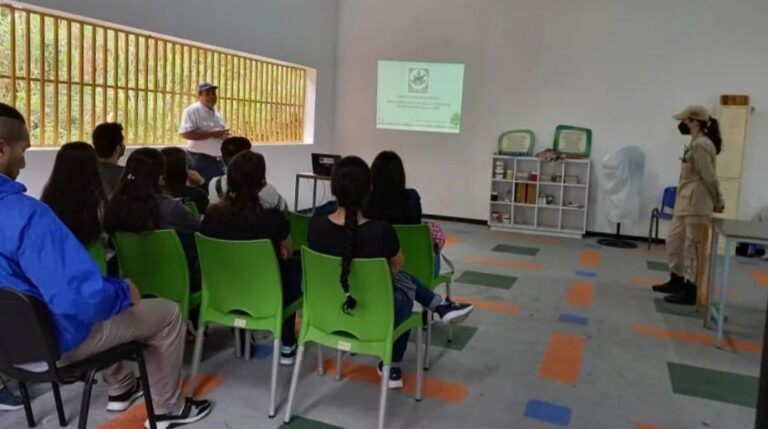 Inparques dictó taller  a estudiantes UNET