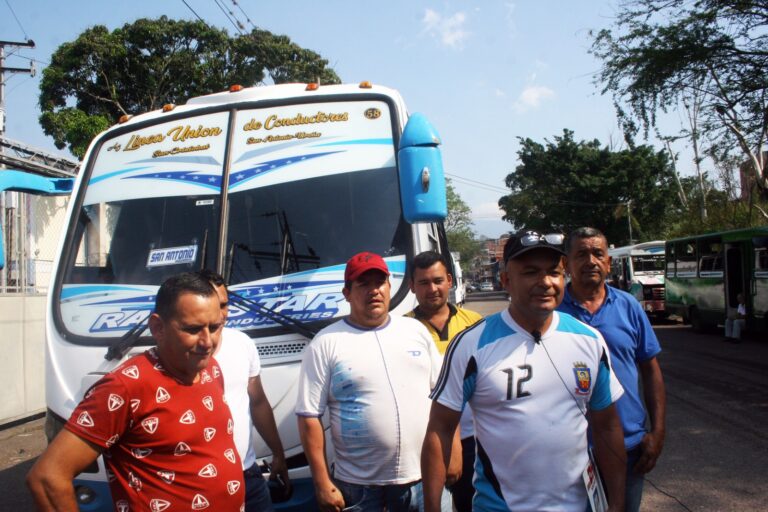 Conductores piden restablecimiento del paso por La Chicharronera