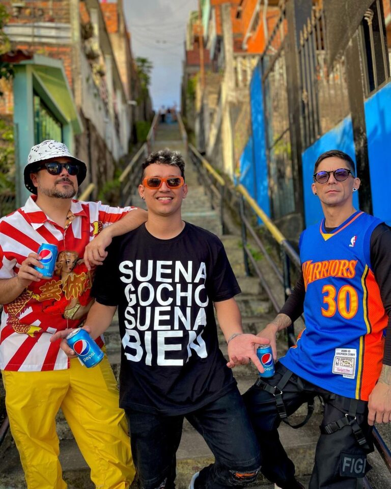 Yan Leyton se une a René Velazco y Raniero Palm para regalarnos “Mercedes Benz”