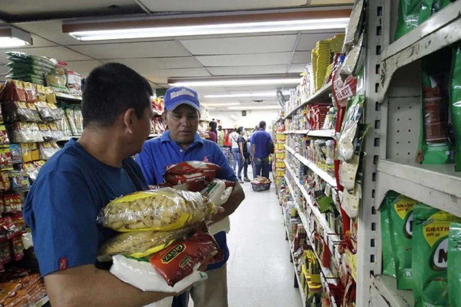 Cendas reportó que la canasta costó 487 dólares en enero.