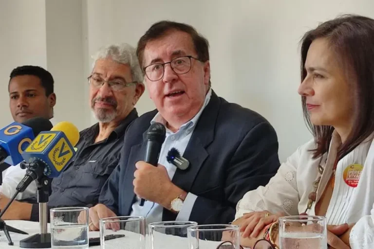 Pérez Vivas quiere voto manual con transmisión automatizada