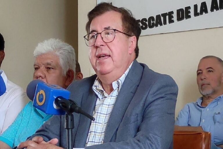 Pérez Vivas plantea eliminar reelección presidencial