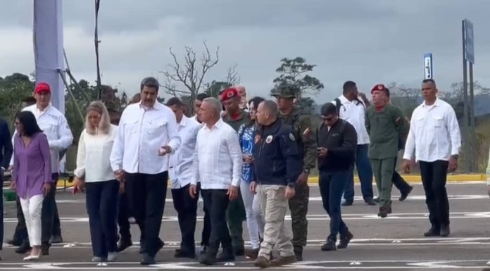 El presidente Nicolás Maduro sorprendió con su presencia. (Foto: Jonathan Maldonado)