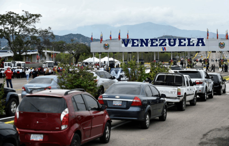 Transportistas venezolanos denuncian inconvenientes para obtener el SOAT
