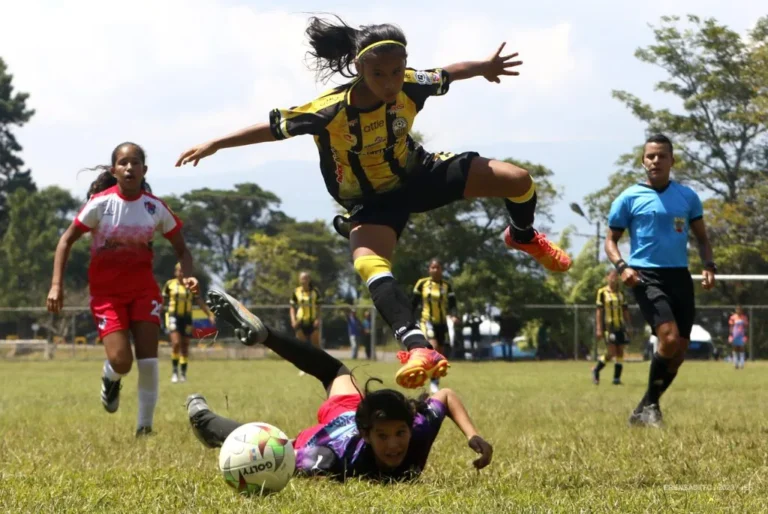 Aurinegras dieron el primer paso para avanzar en la Liga de Desarrollo