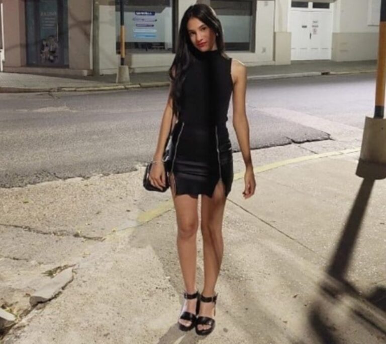 Joven de 25 años fue asesinada a tiros por un desconocido obsesionado con ella