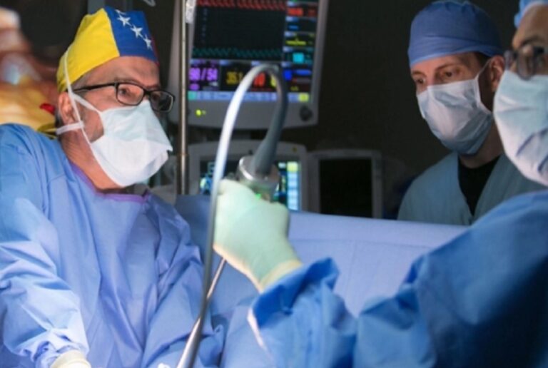 ¿Cuántos médicos han salido de Venezuela como consecuencia de la crisis económica?