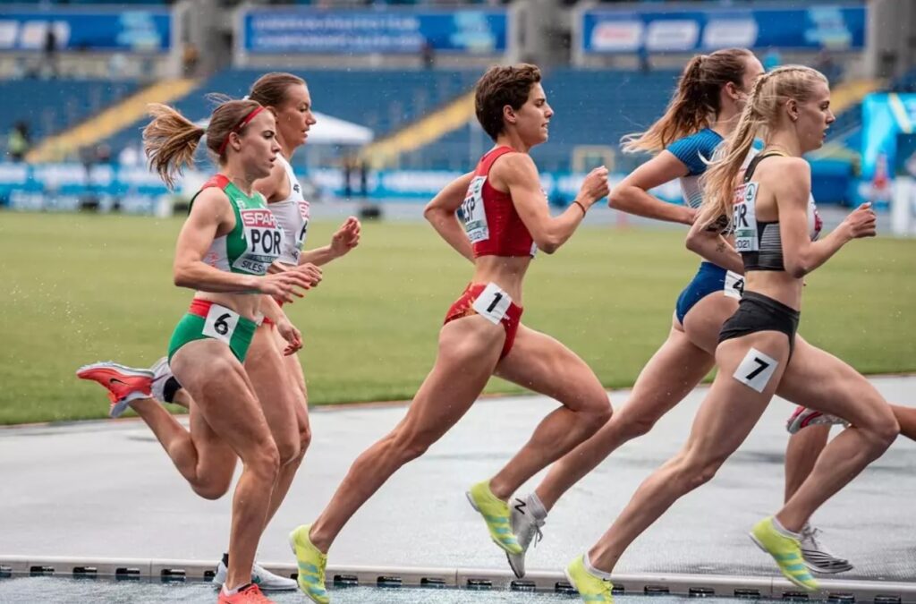 Atletas transgénero no podrán competir en categoría femenina según World Athletics
