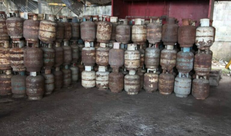 En Guasdualito siguen pidiendo la devolución de los cilindros de gas perdidos