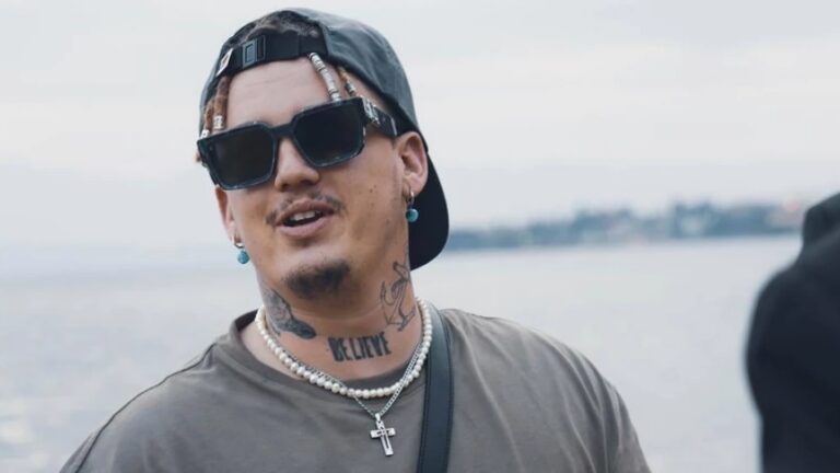 ¿Quién era el rapero sudafricano que murió en plena presentación en Festival Ultra?