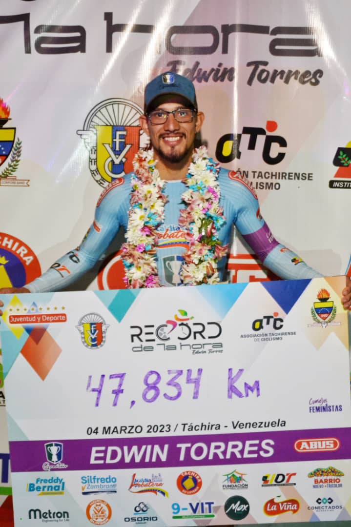 Edwin Torres, doble héroe: Derrotó al cronómetro y a la oscuridad