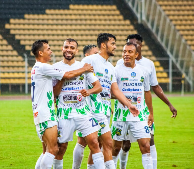 El Ureña SC hizo suyo el Clásico ante Real Frontera