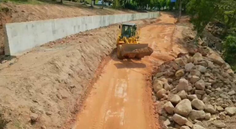 Avanzan trabajos en la Redoma de la ULA en su primera etapa